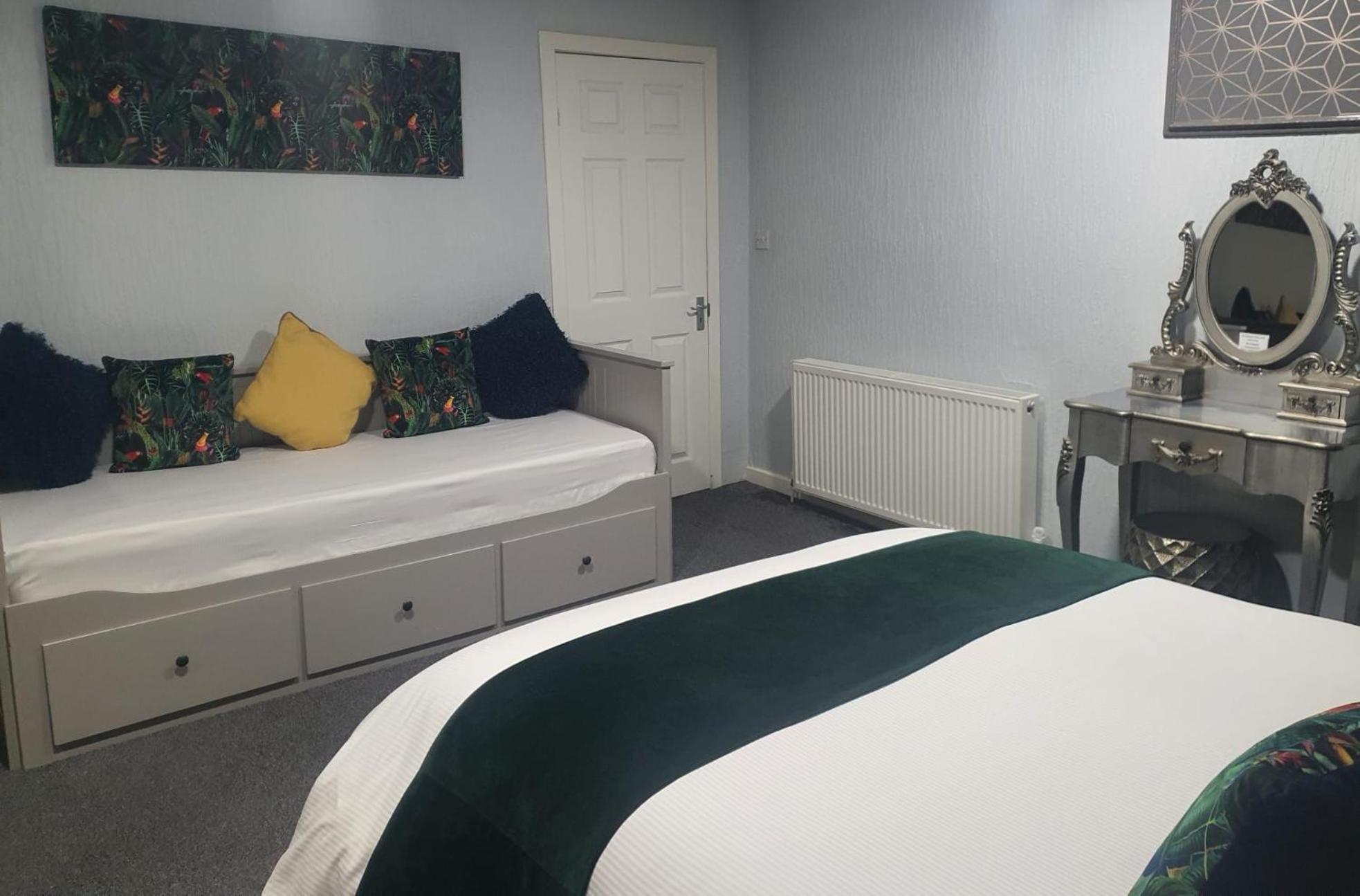 Saphire Glasgow *