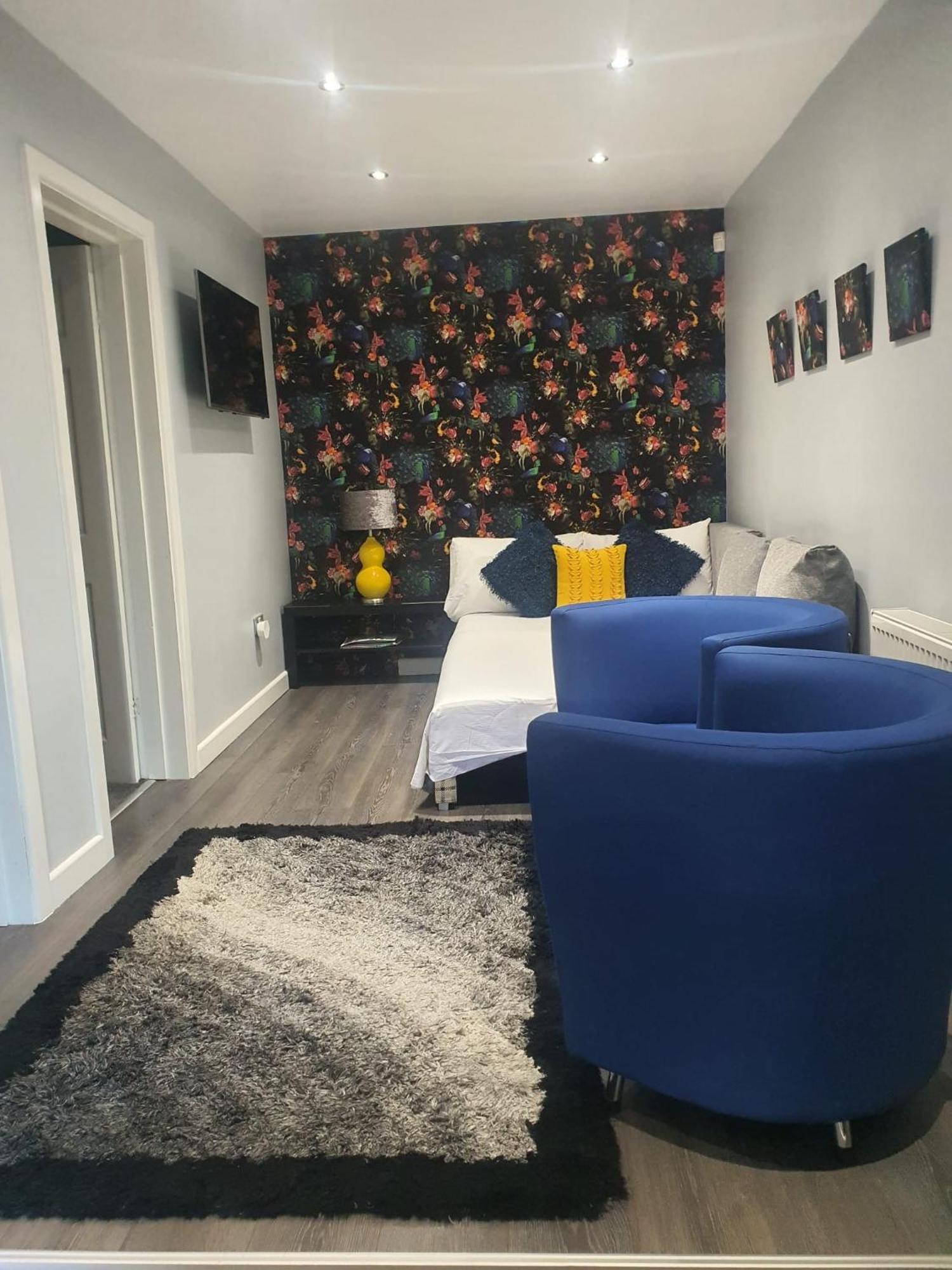 Saphire Glasgow Giffnock